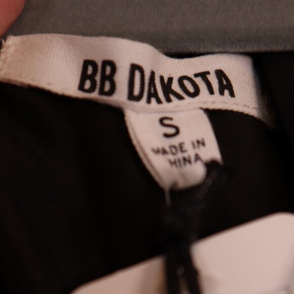 NWT BB Dakota Kenzie Velvet Burnout Halter Dress - Picture 3 of 9